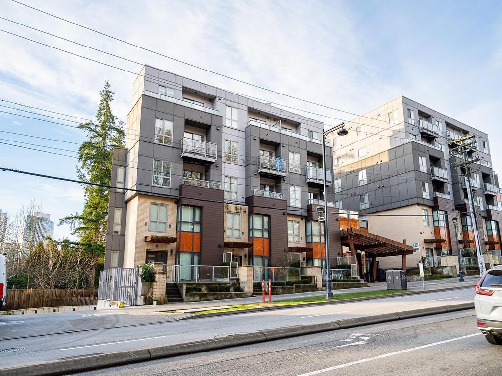 Listing Image for R3078416