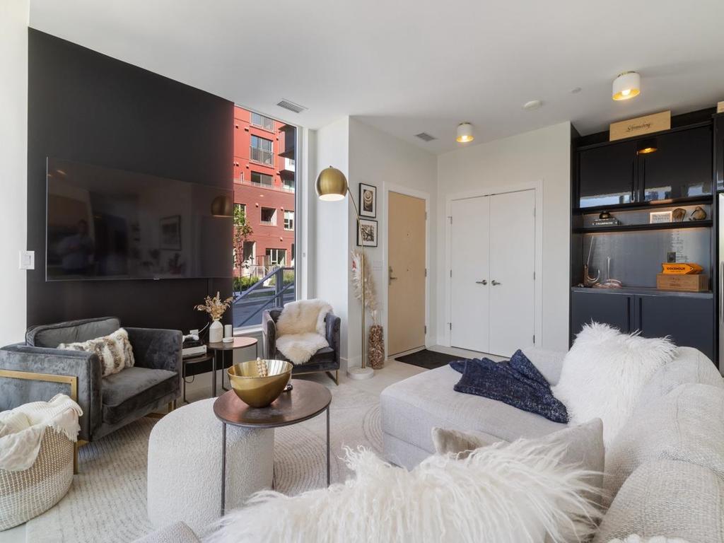 Listing Image for R3078481