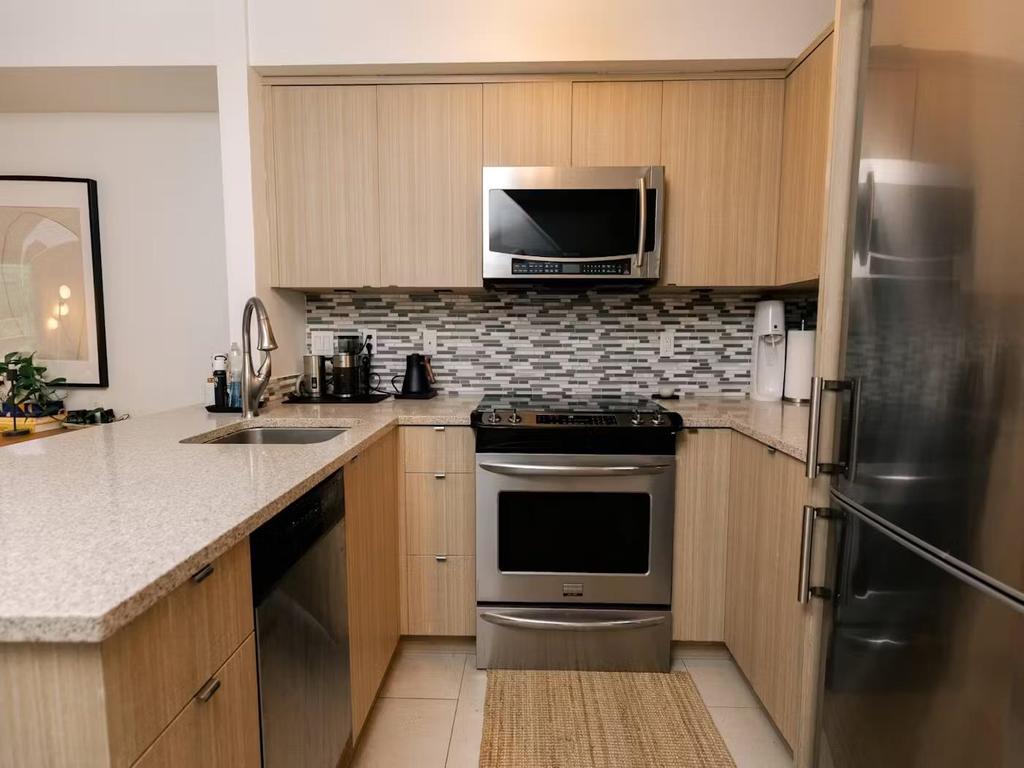 Listing Image for R3078483