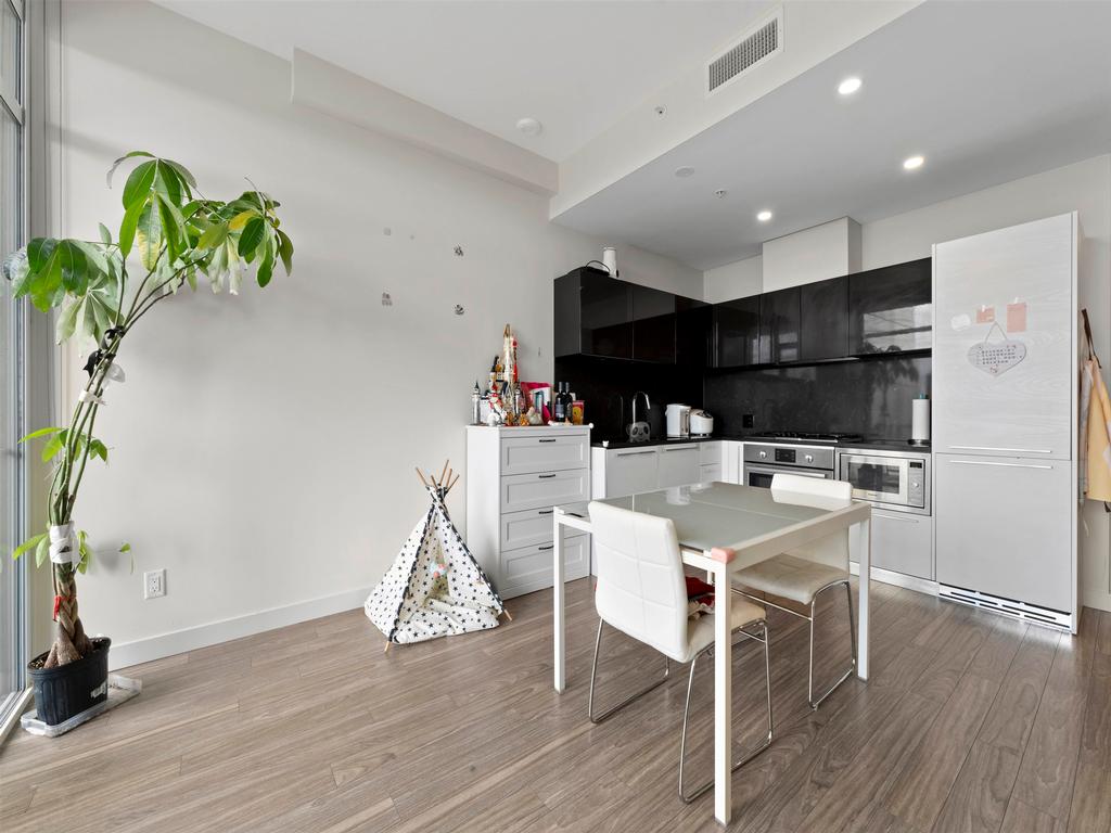 Listing Image for R3078486