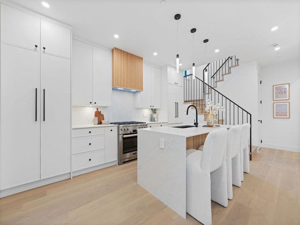 Listing Image for R3078529