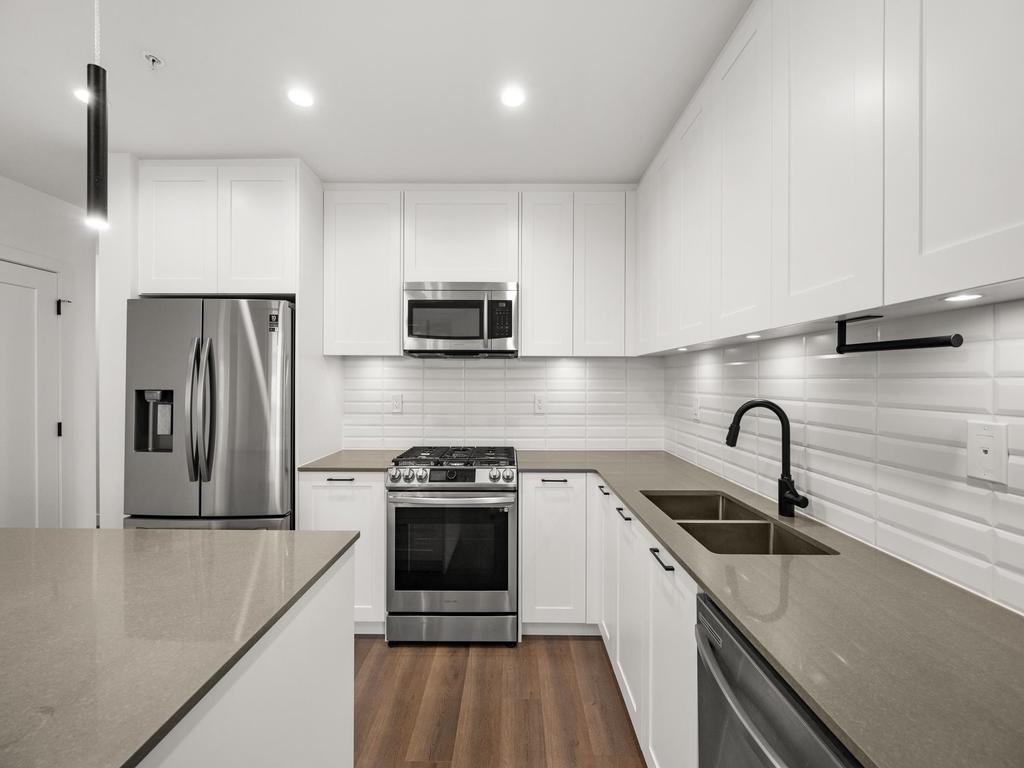 Listing Image for R3078553