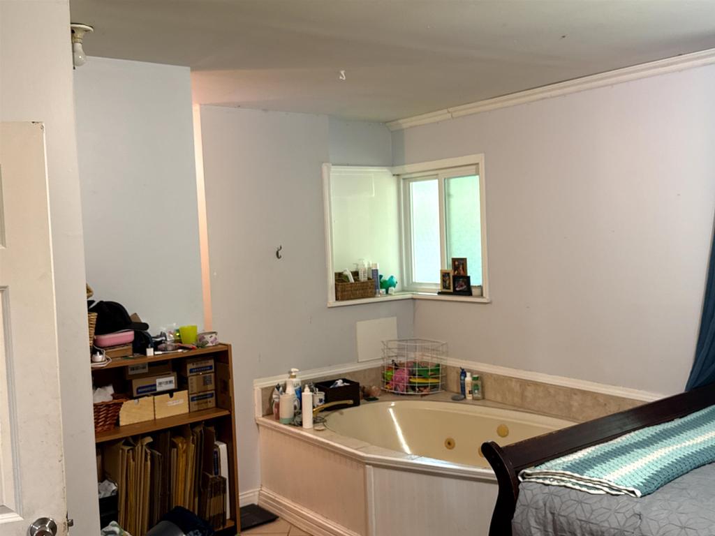 Listing Image for R3078577