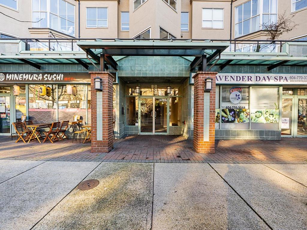 Listing Image for R3078593