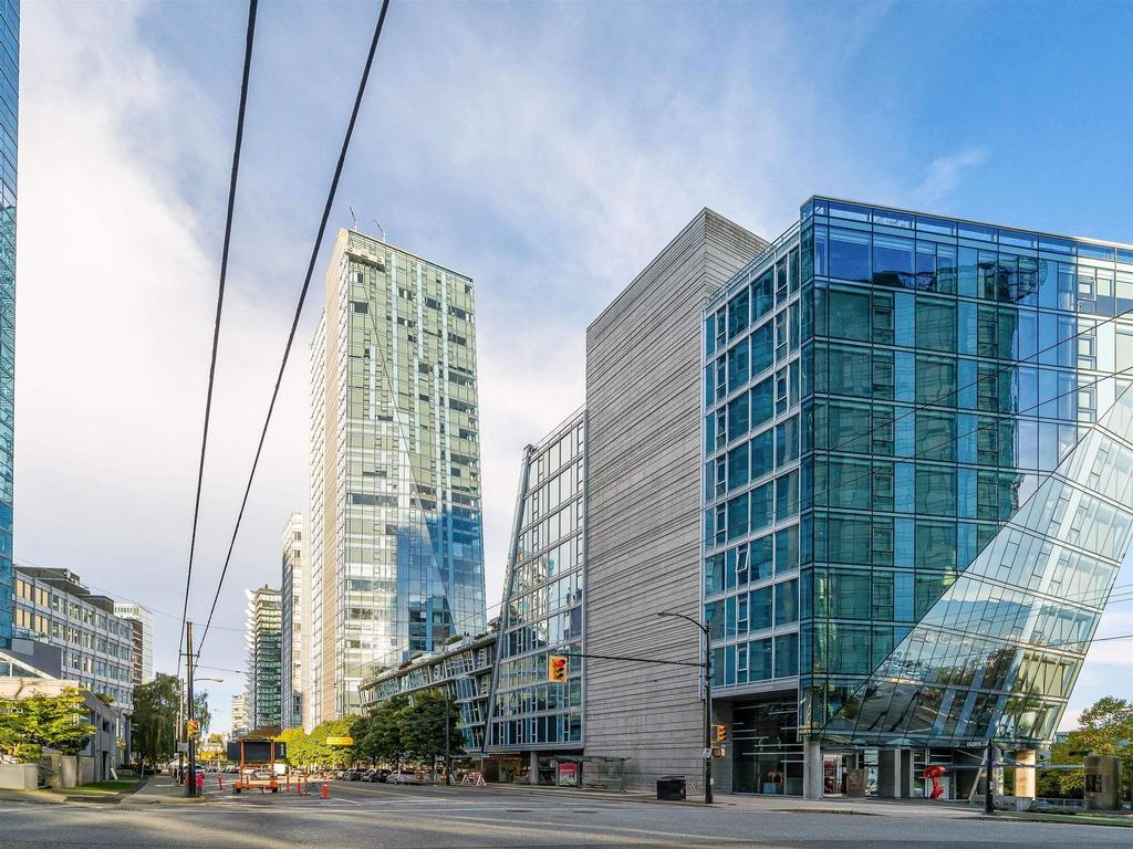 Listing Image for R3078626