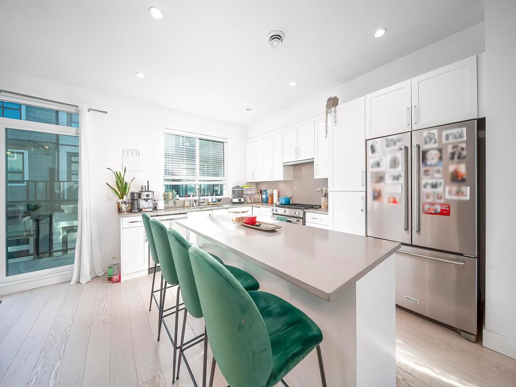 Listing Image for R3078642