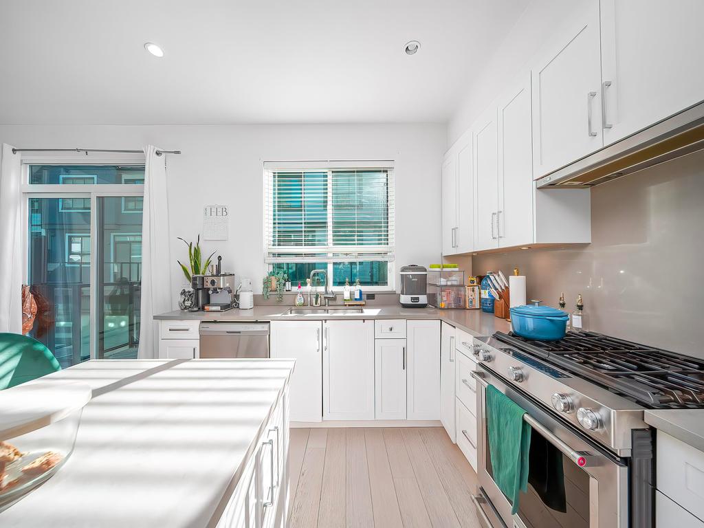 Listing Image for R3078642