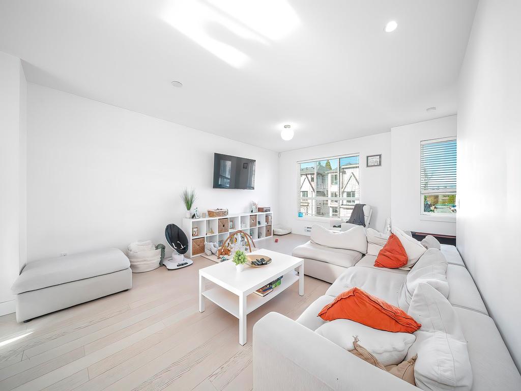 Listing Image for R3078642