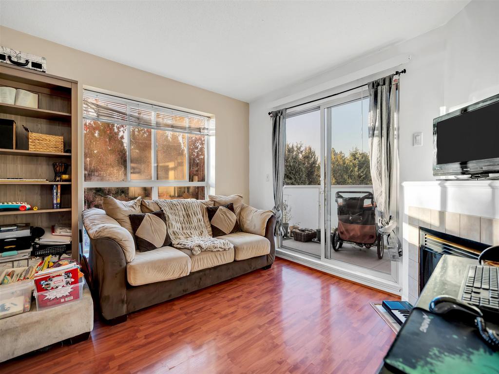 Listing Image for R3078652