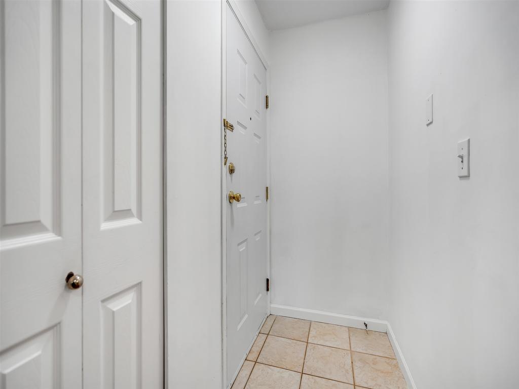 Listing Image for R3078652