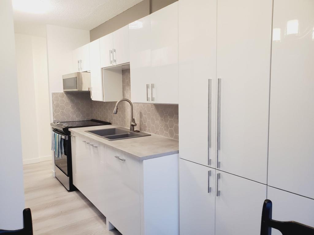 Listing Image for R3078657