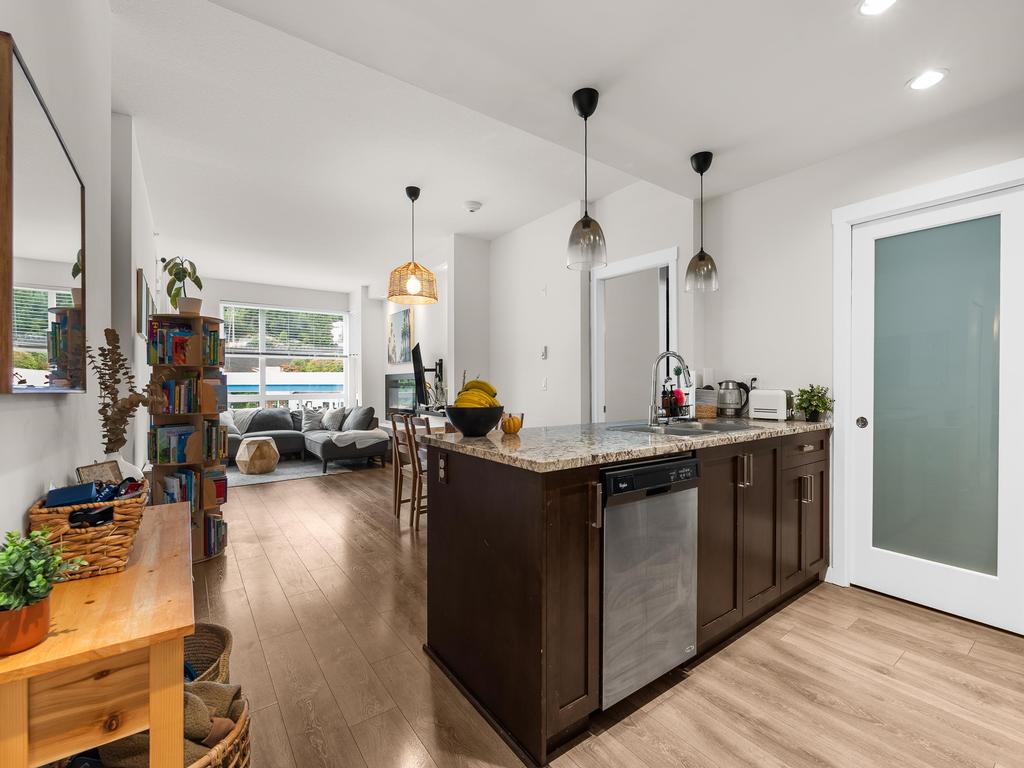 Listing Image for R3078682