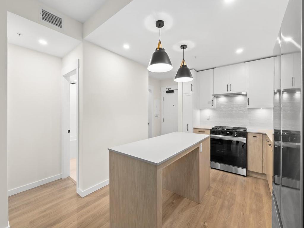 Listing Image for R3078721