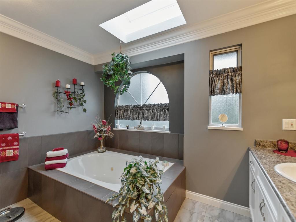 Listing Image for R3078728