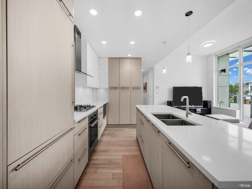 Listing Image for R3078756