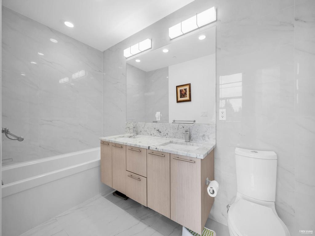 Listing Image for R3078756