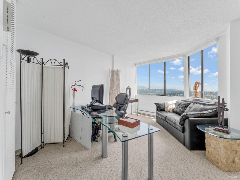 Listing Image for R3078793