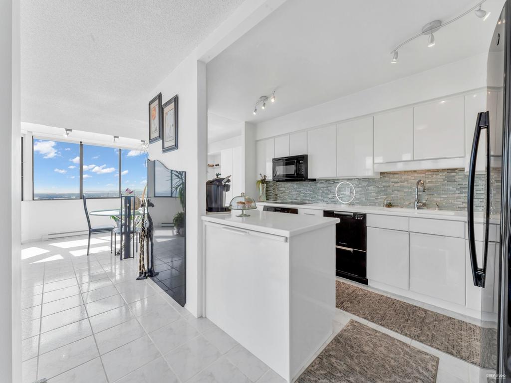 Listing Image for R3078793