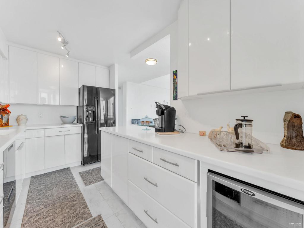 Listing Image for R3078793