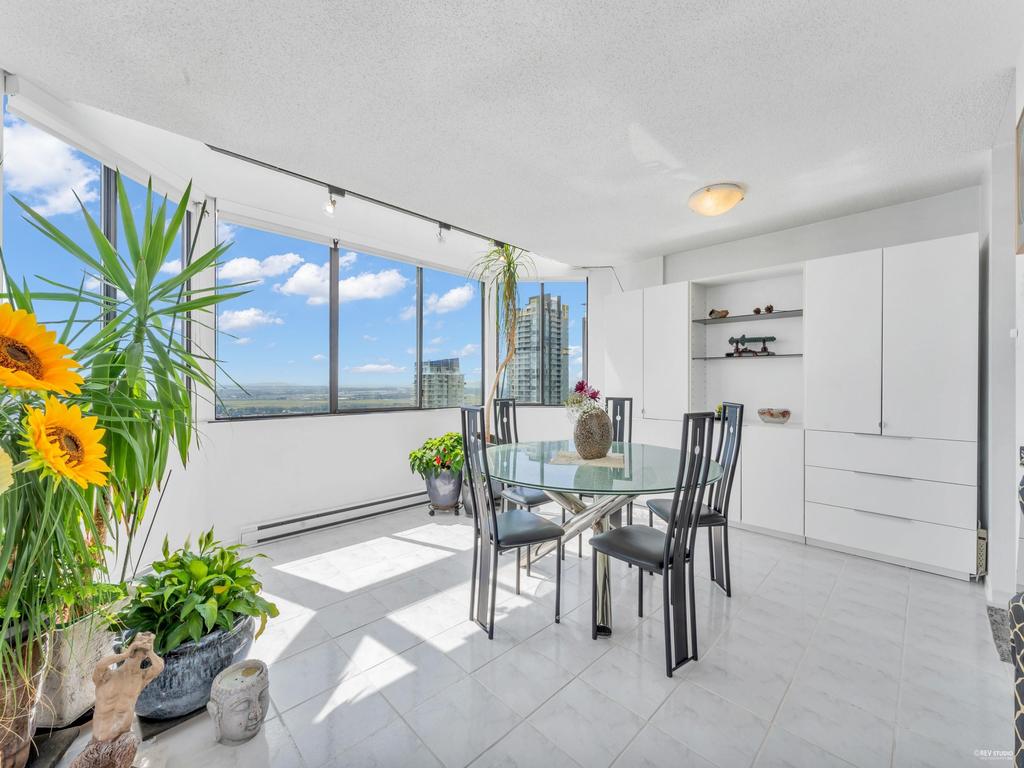 Listing Image for R3078793