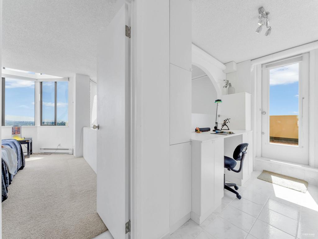 Listing Image for R3078793