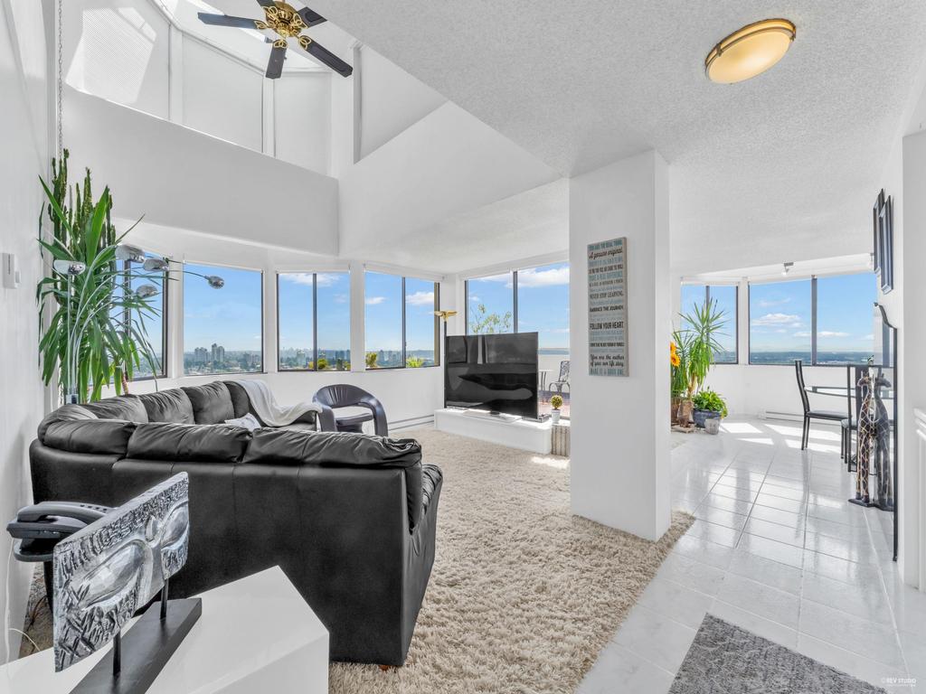 Listing Image for R3078793