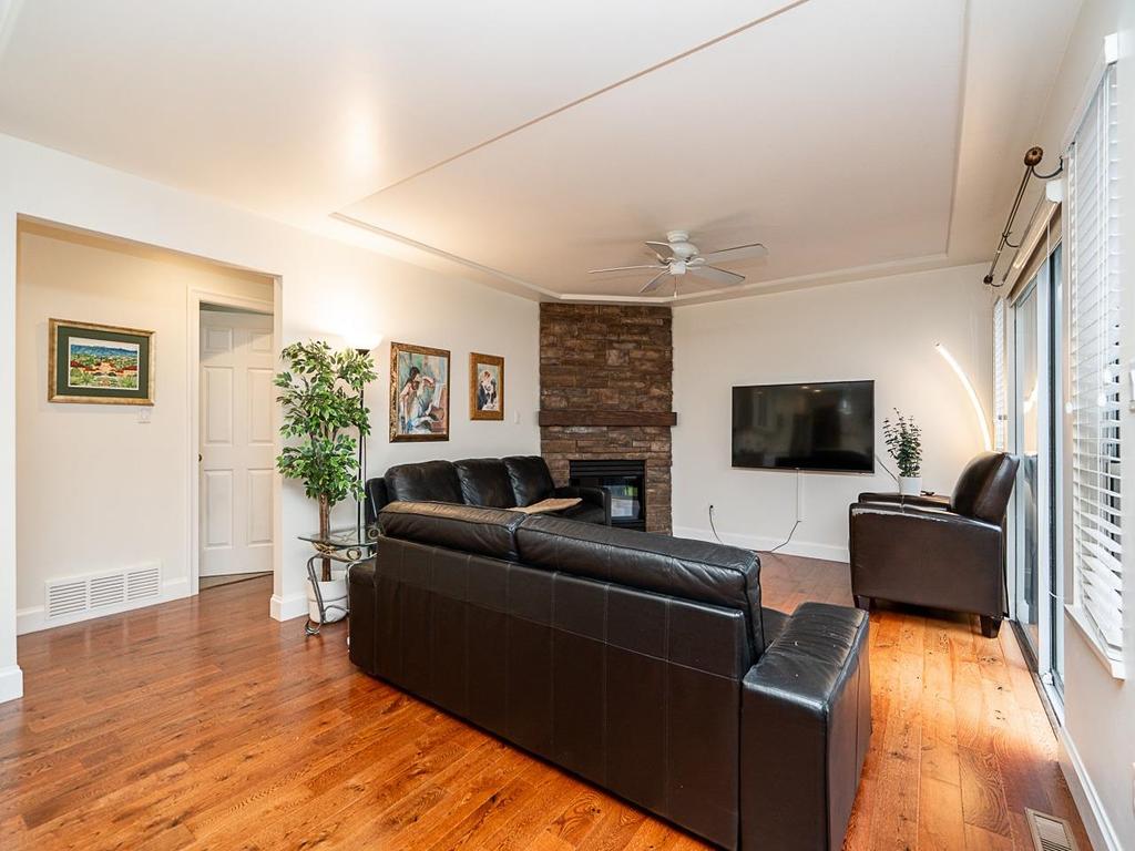 Listing Image for R3078796