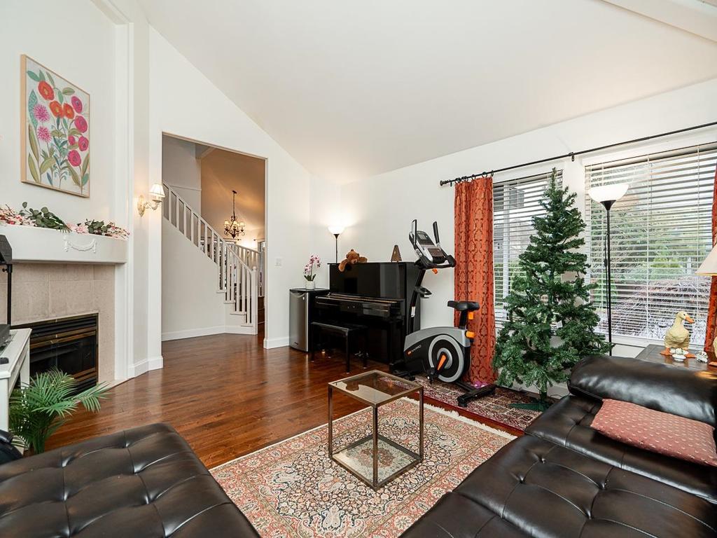 Listing Image for R3078796