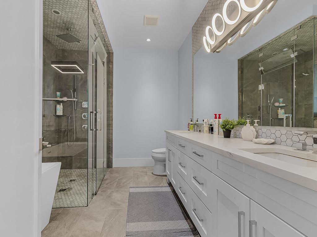 Listing Image for R3078809