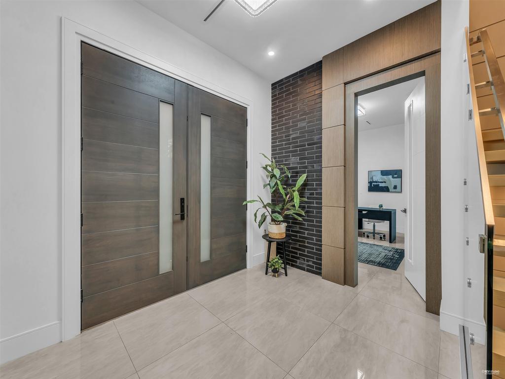 Listing Image for R3078828