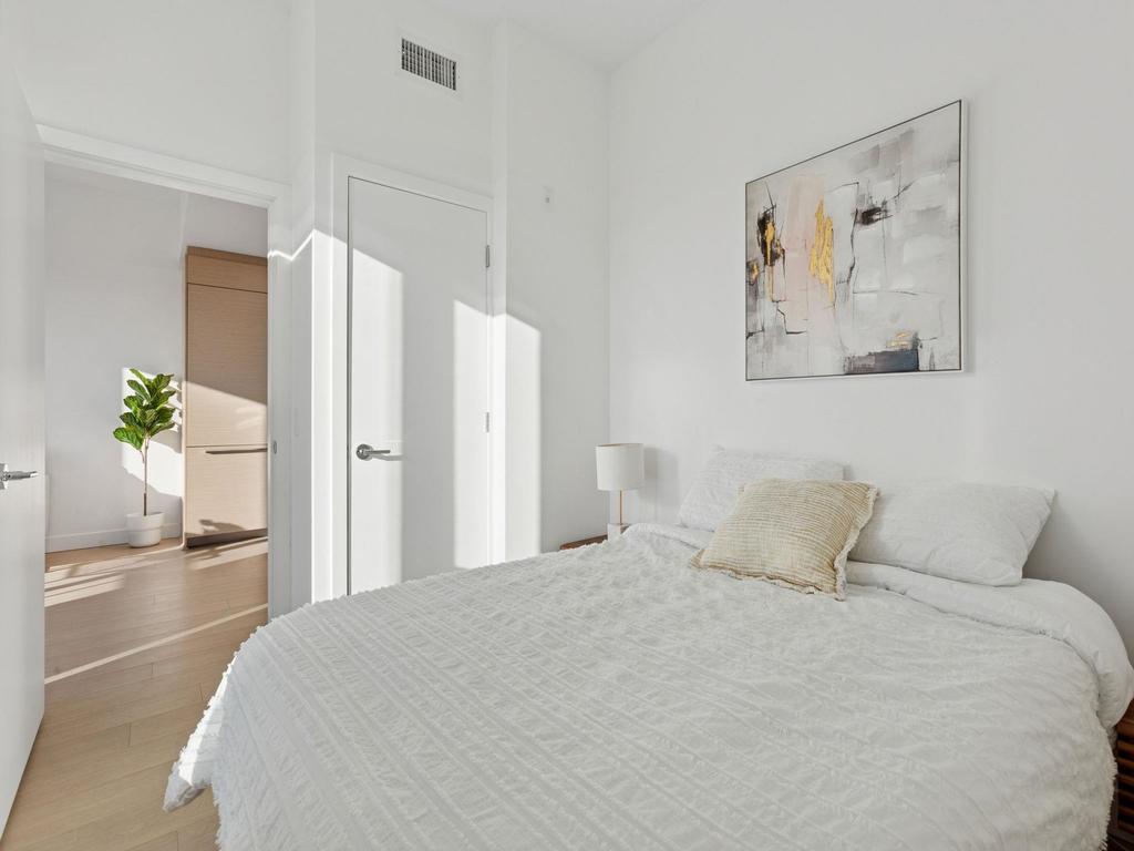 Listing Image for R3078833