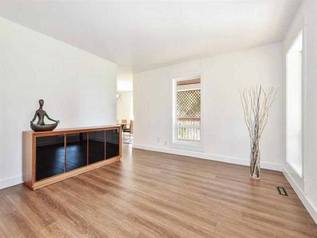 Listing Image for R3078844