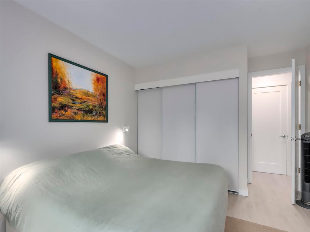 Listing Image for R3078853