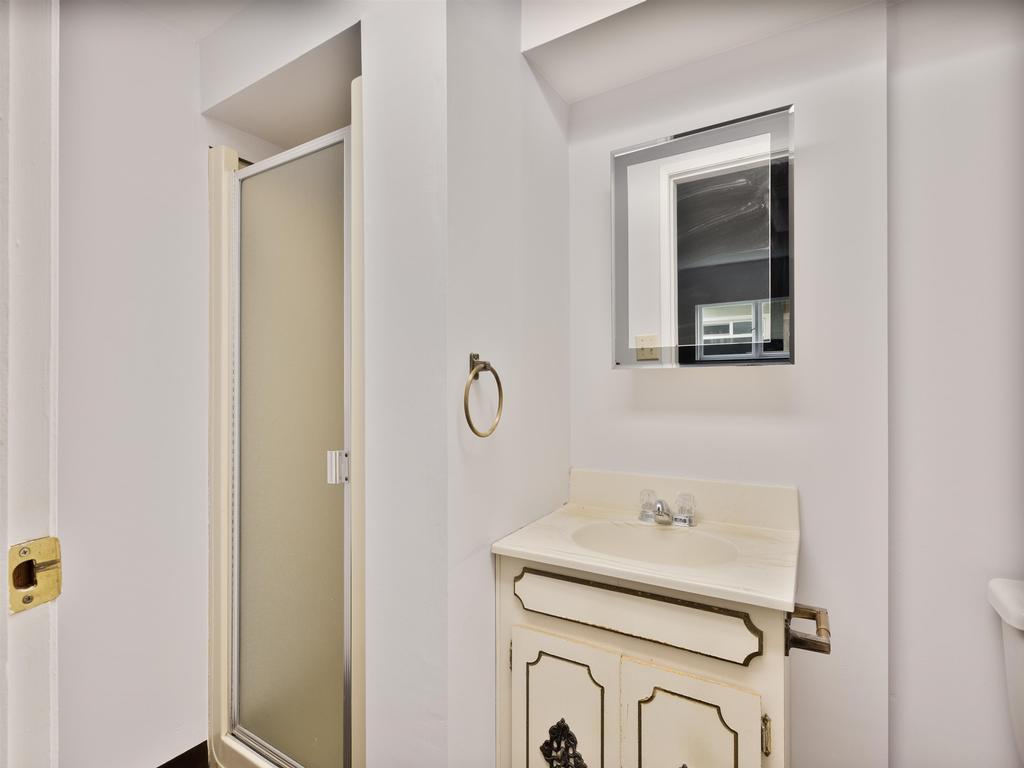 Listing Image for R3078857