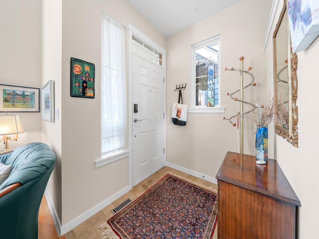 Listing Image for R3078867