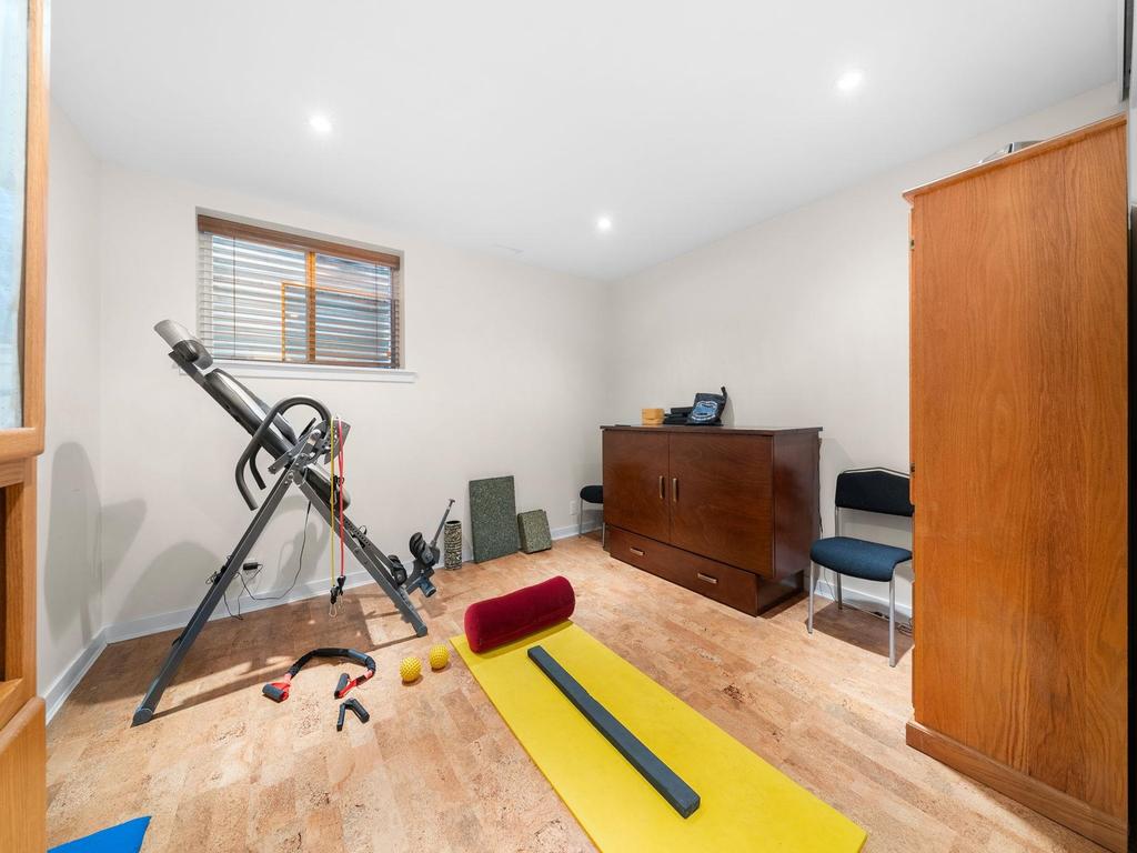 Listing Image for R3078867