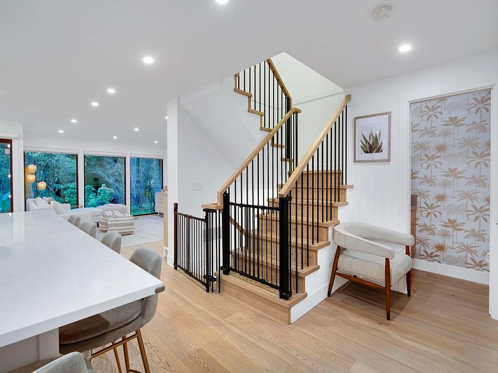 Listing Image for R3078890