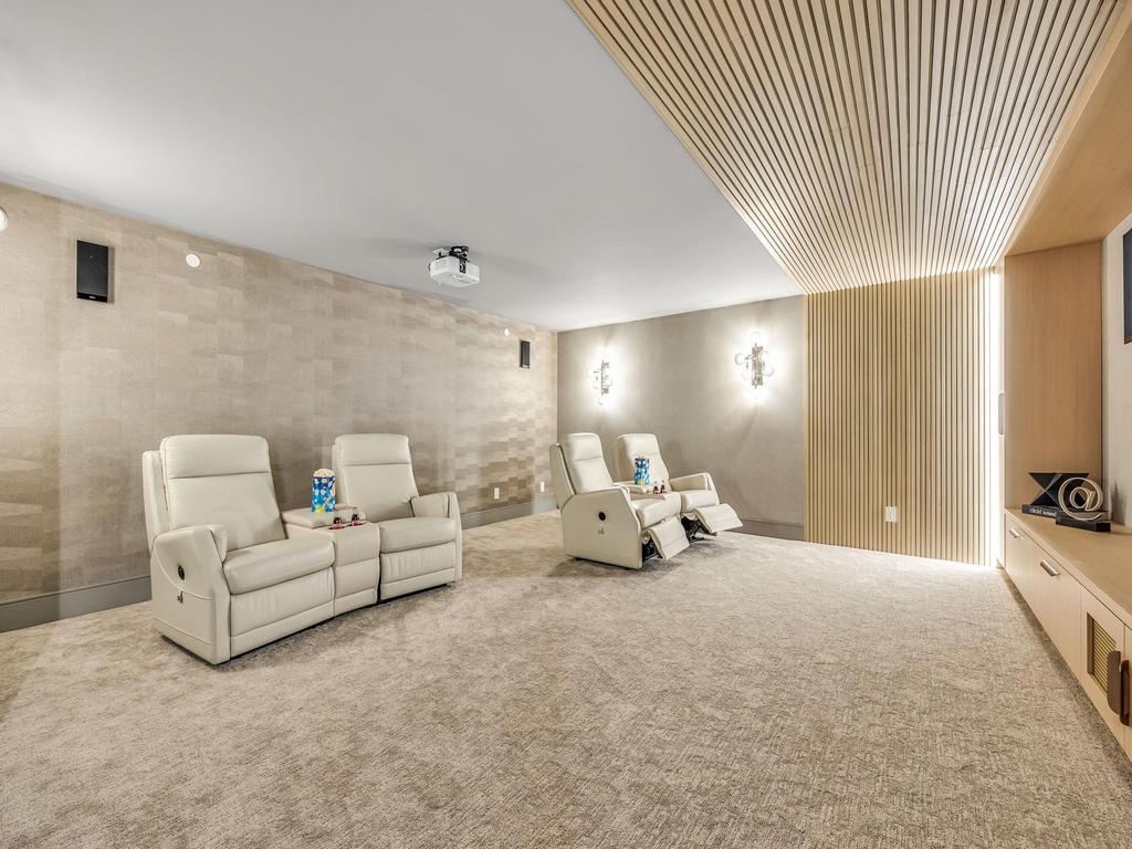 Listing Image for R3078906