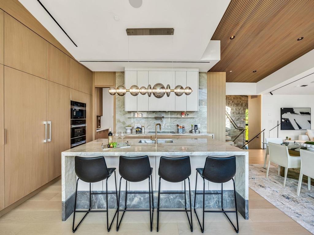 Listing Image for R3078906