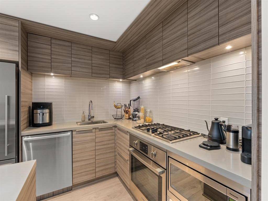 Listing Image for R3078915