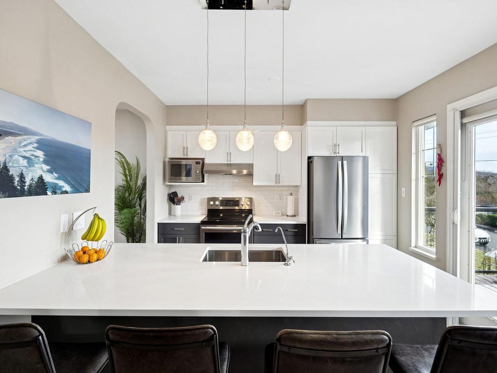 Listing Image for R3078956