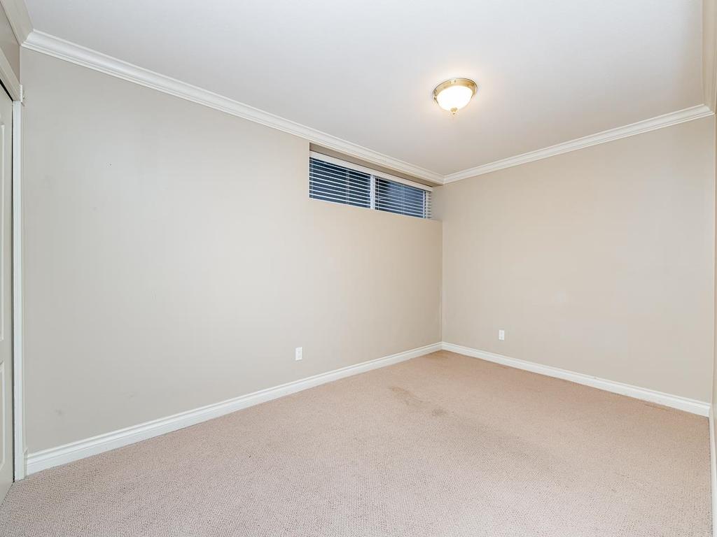 Listing Image for R3078958