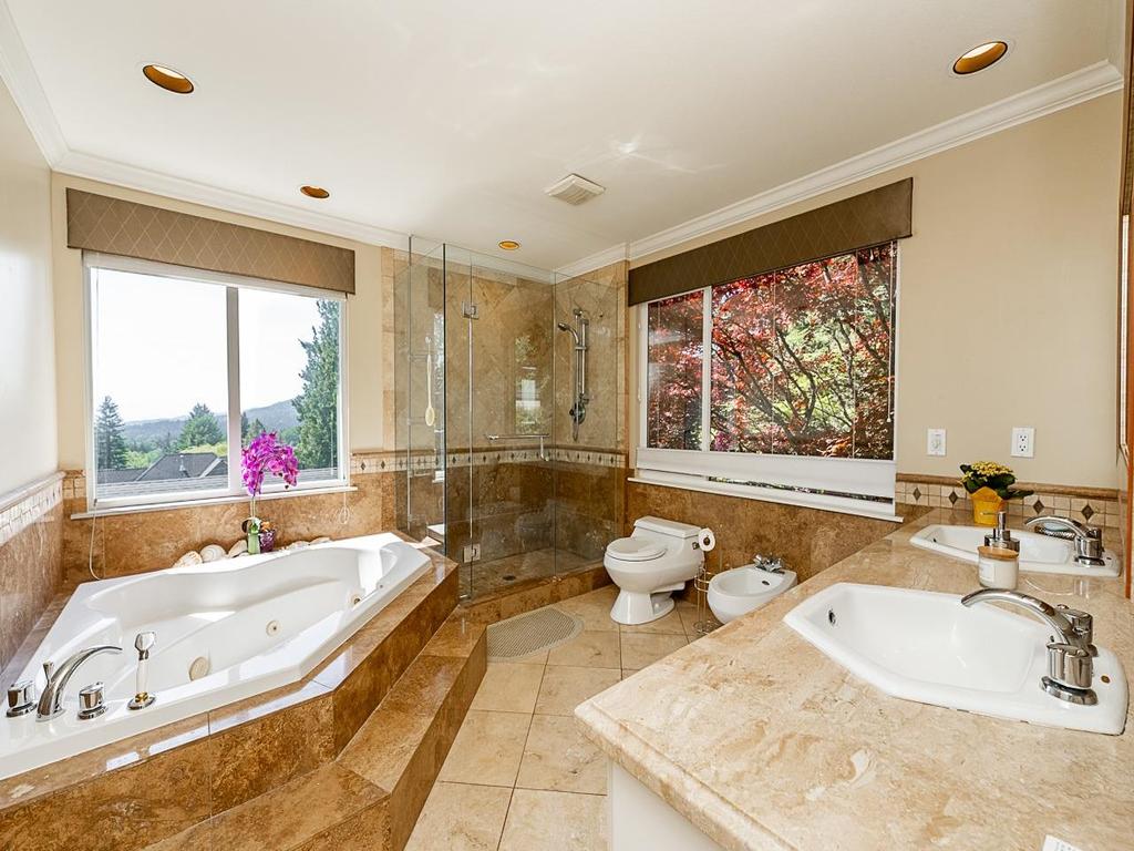 Listing Image for R3078958