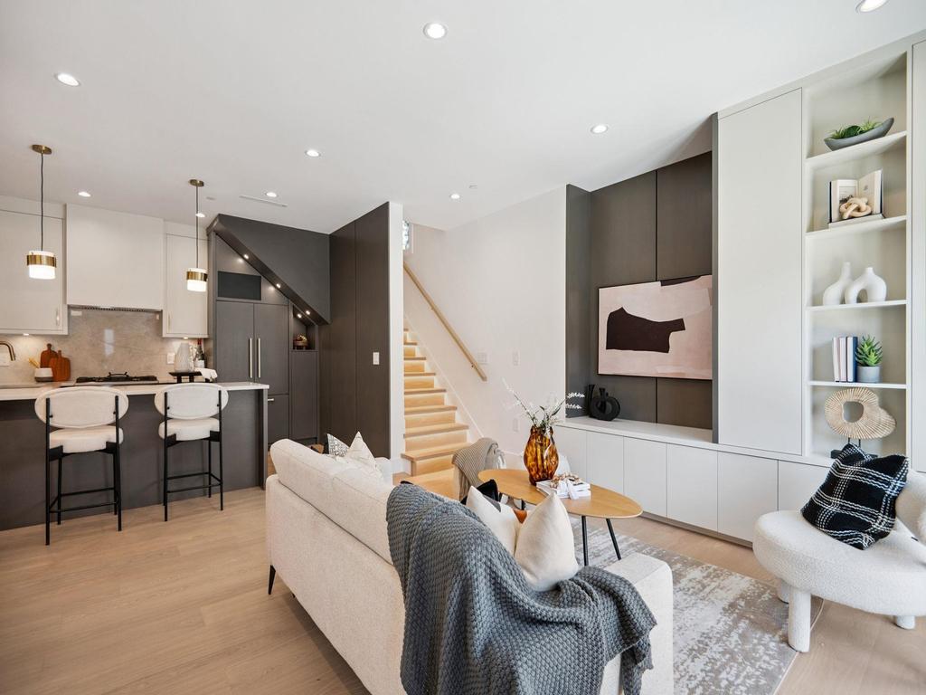 Listing Image for R3078964