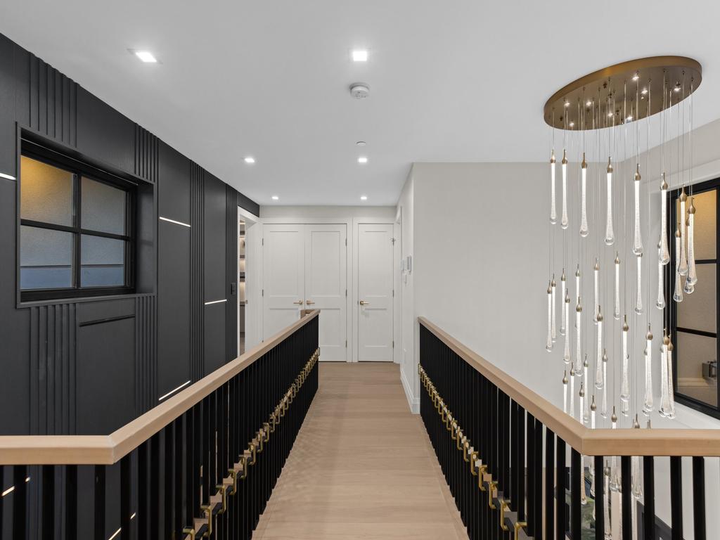 Listing Image for R3078972