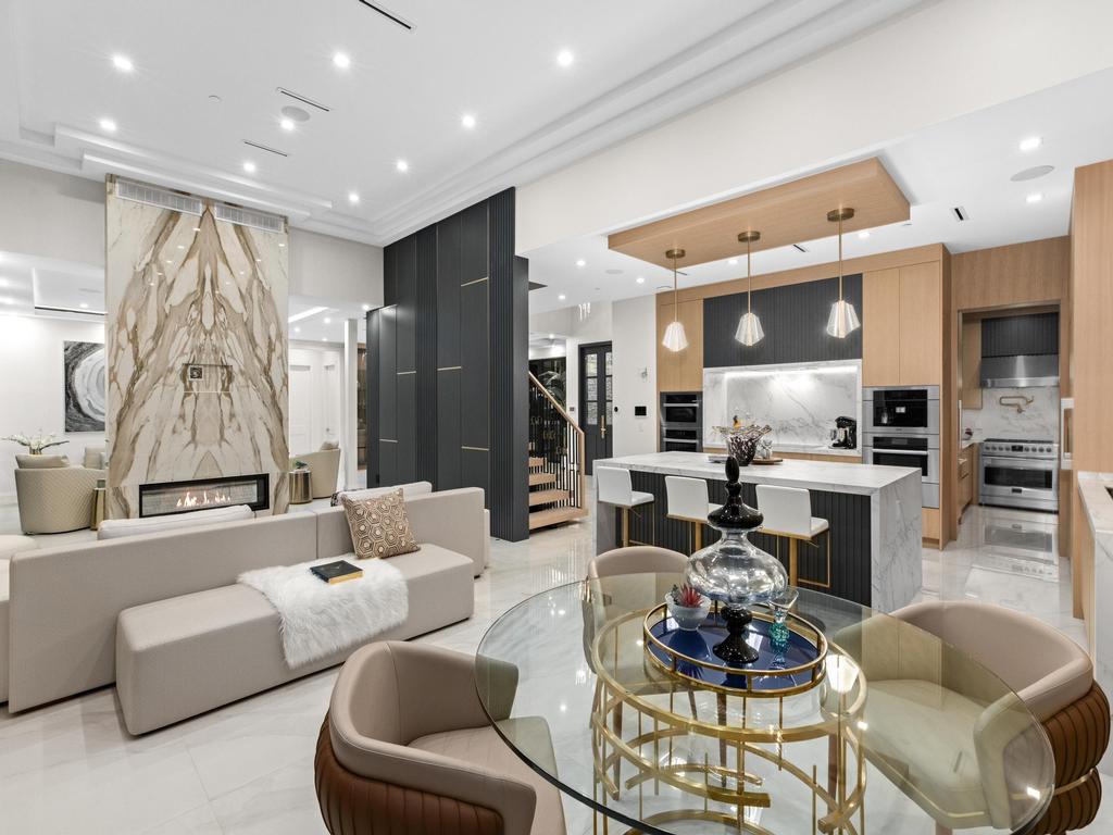 Listing Image for R3078972