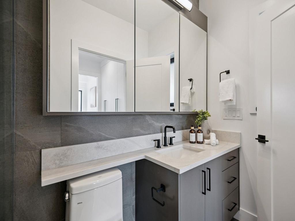 Listing Image for R3078973