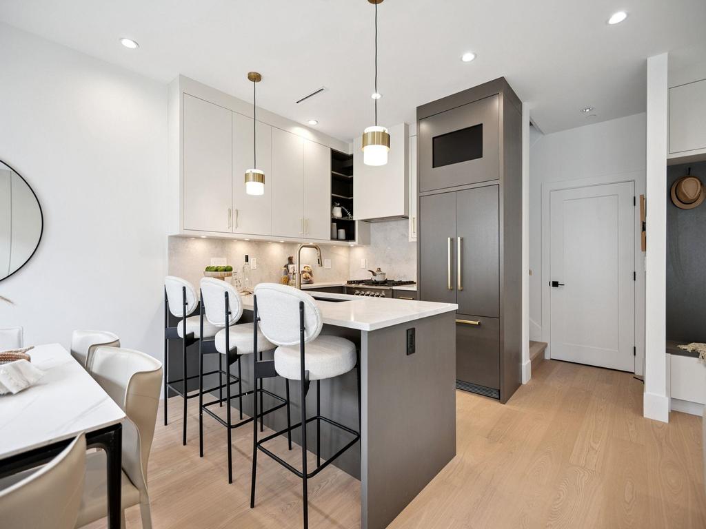 Listing Image for R3078973