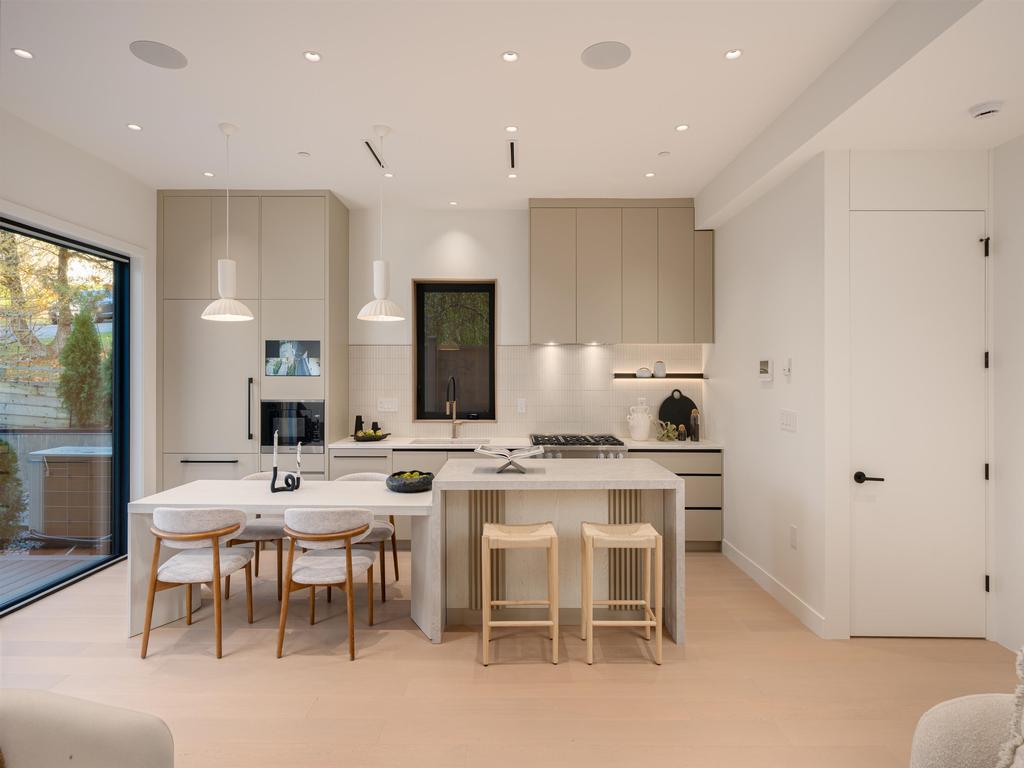 Listing Image for R3078980