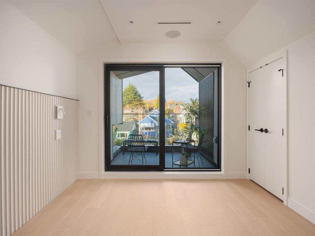 Listing Image for R3078980